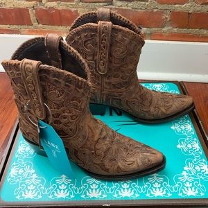 Lane women’s leather Cowboy Boots